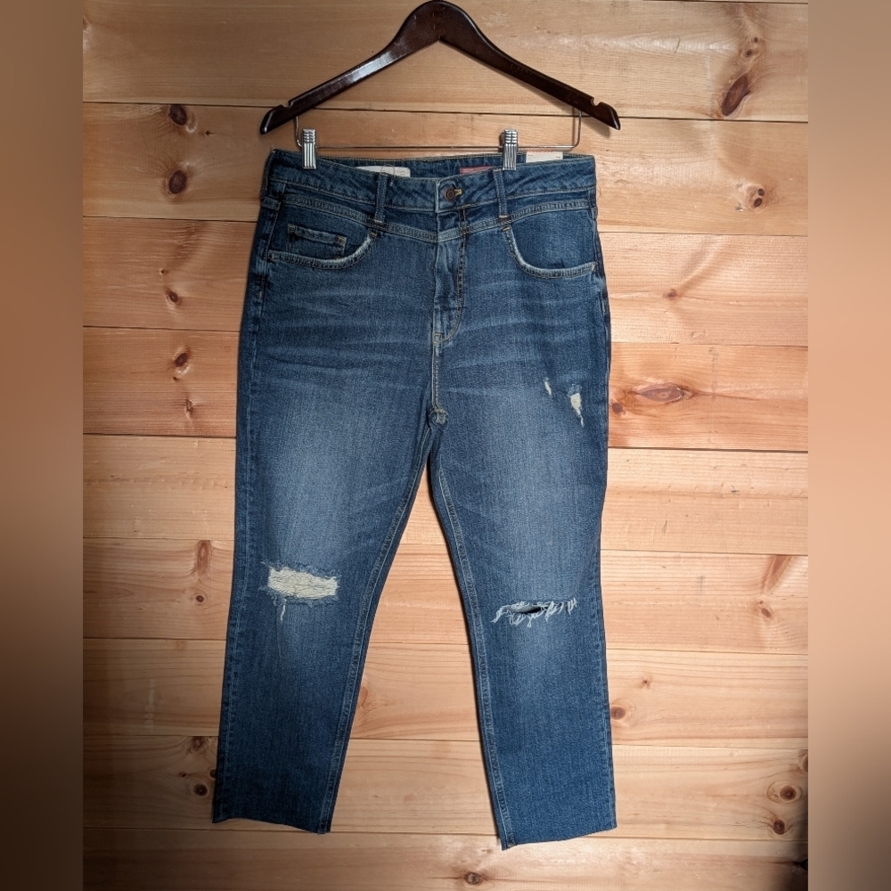 Anthropologie Pilcro High Rise Slim Distressed Cropped Jeans...*Size 31 NWT